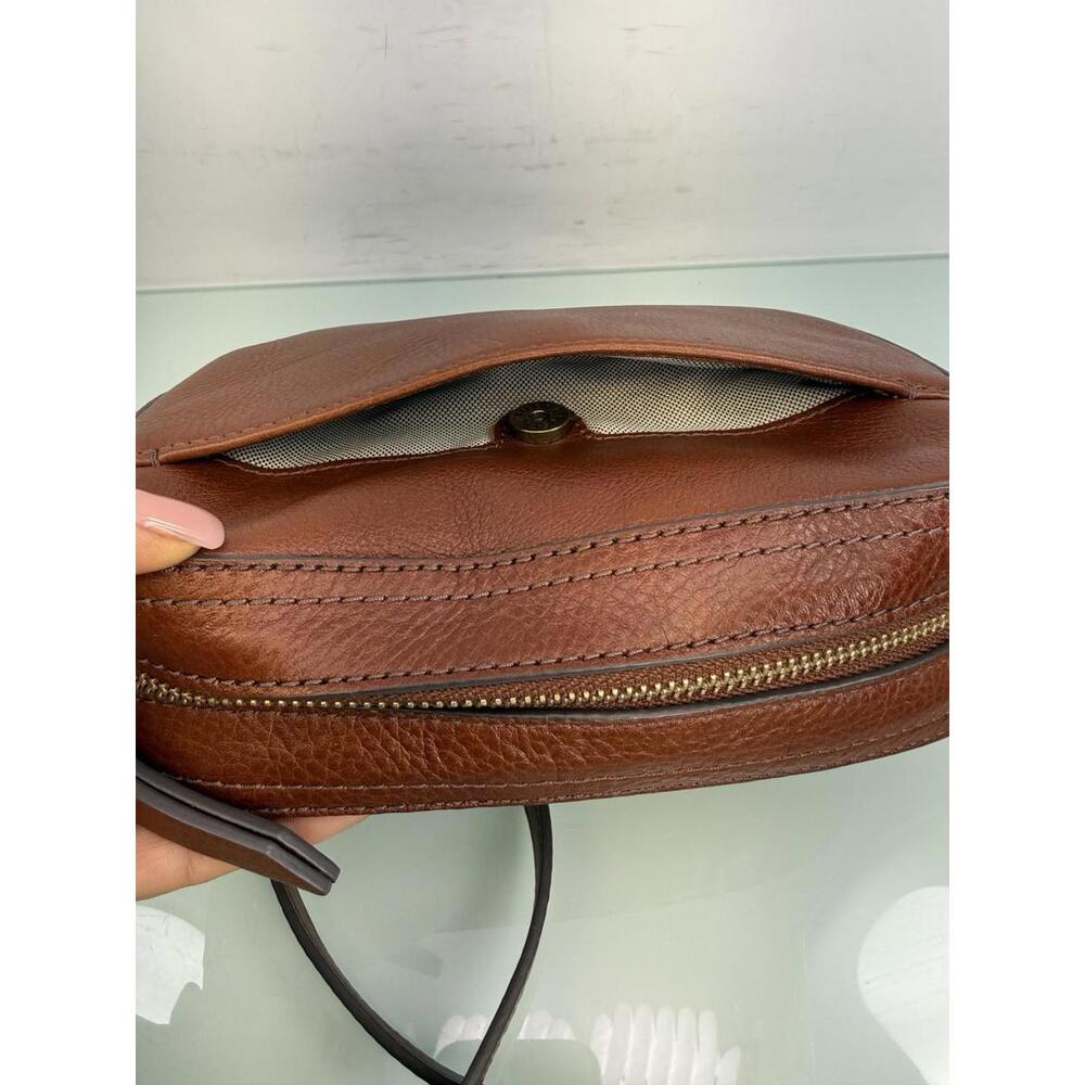 Fossil Liza Crossbody Bag Brown Pebbled Leather Camera Bag Brass Hardware Nwot - Picture 9 of 9